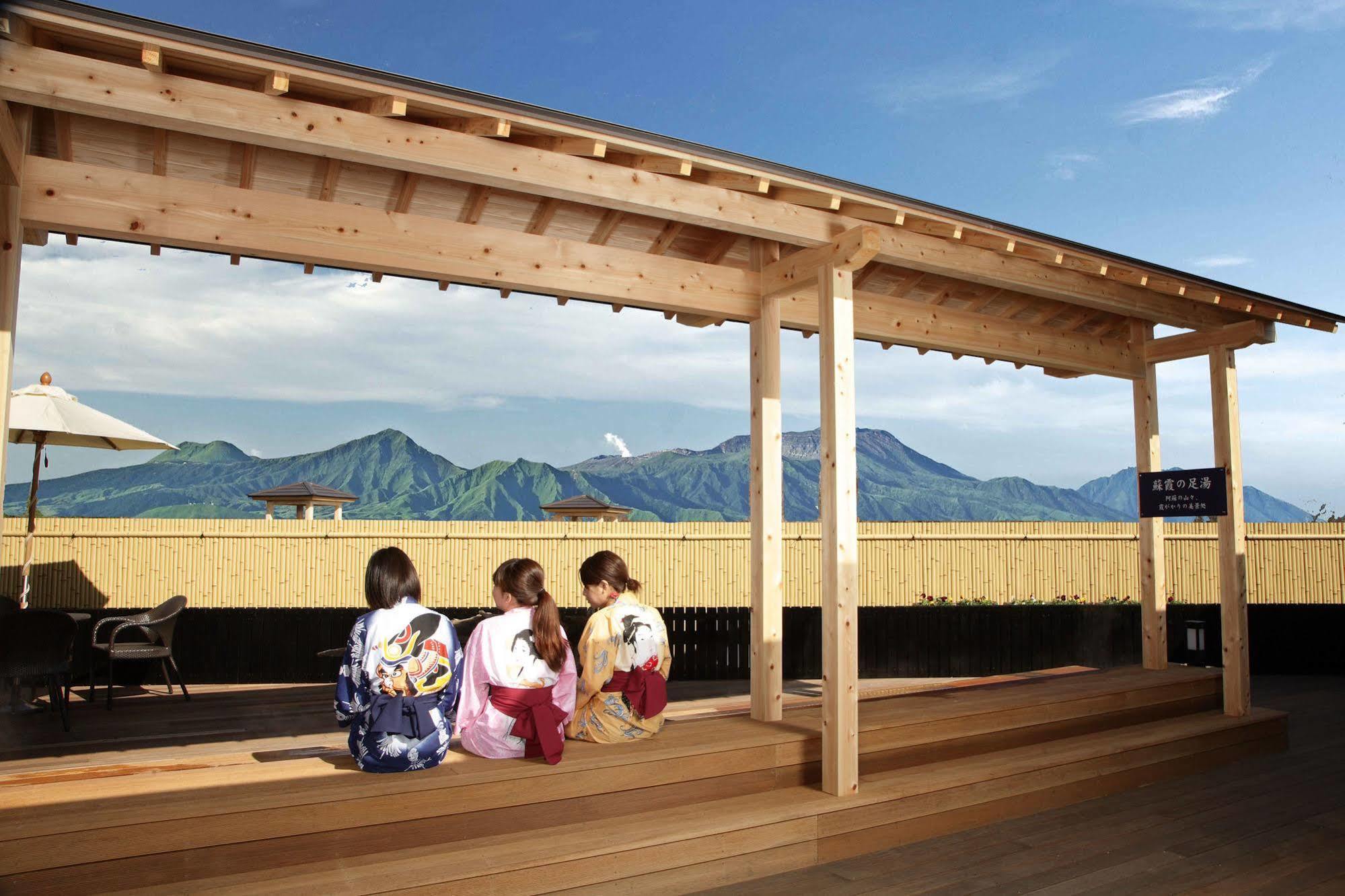 Hotel Yumeshizuku Minamiaso Eksteriør billede